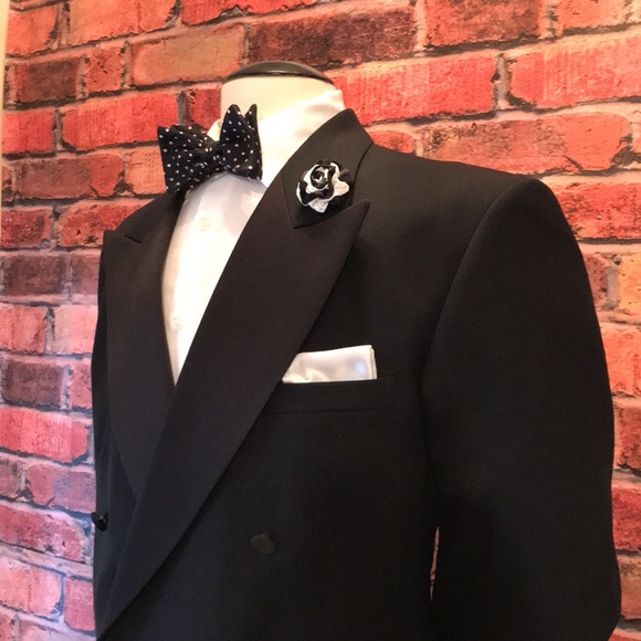 Benard Couture DB Tuxedo Coat - Picture 9 of 17